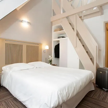 Le Cap Hornu Hotel 3*