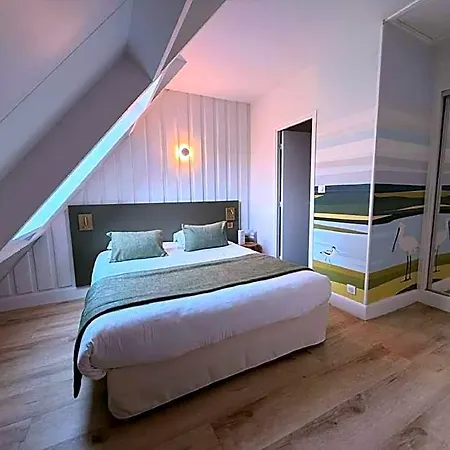 Le Cap Hornu 3*